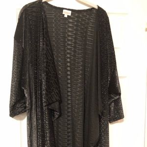 Elegant Shirley-New without tags-size L